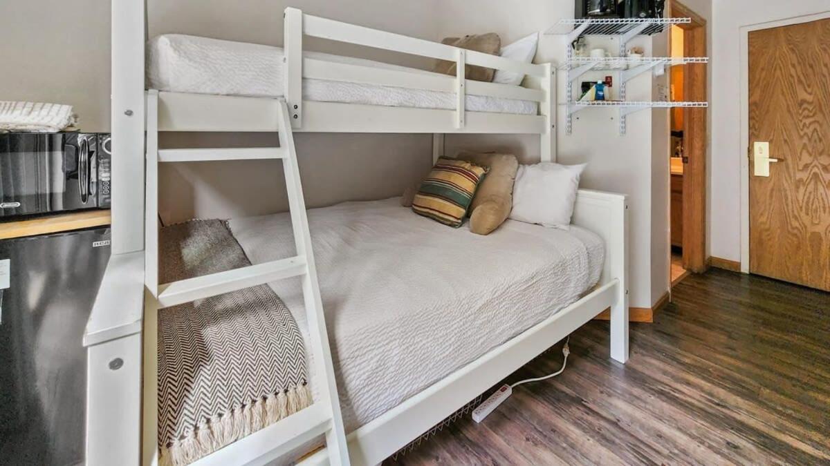 Cozy Studio With Shared Pool -3 Min To Ski Lift Breckenridge Ngoại thất bức ảnh